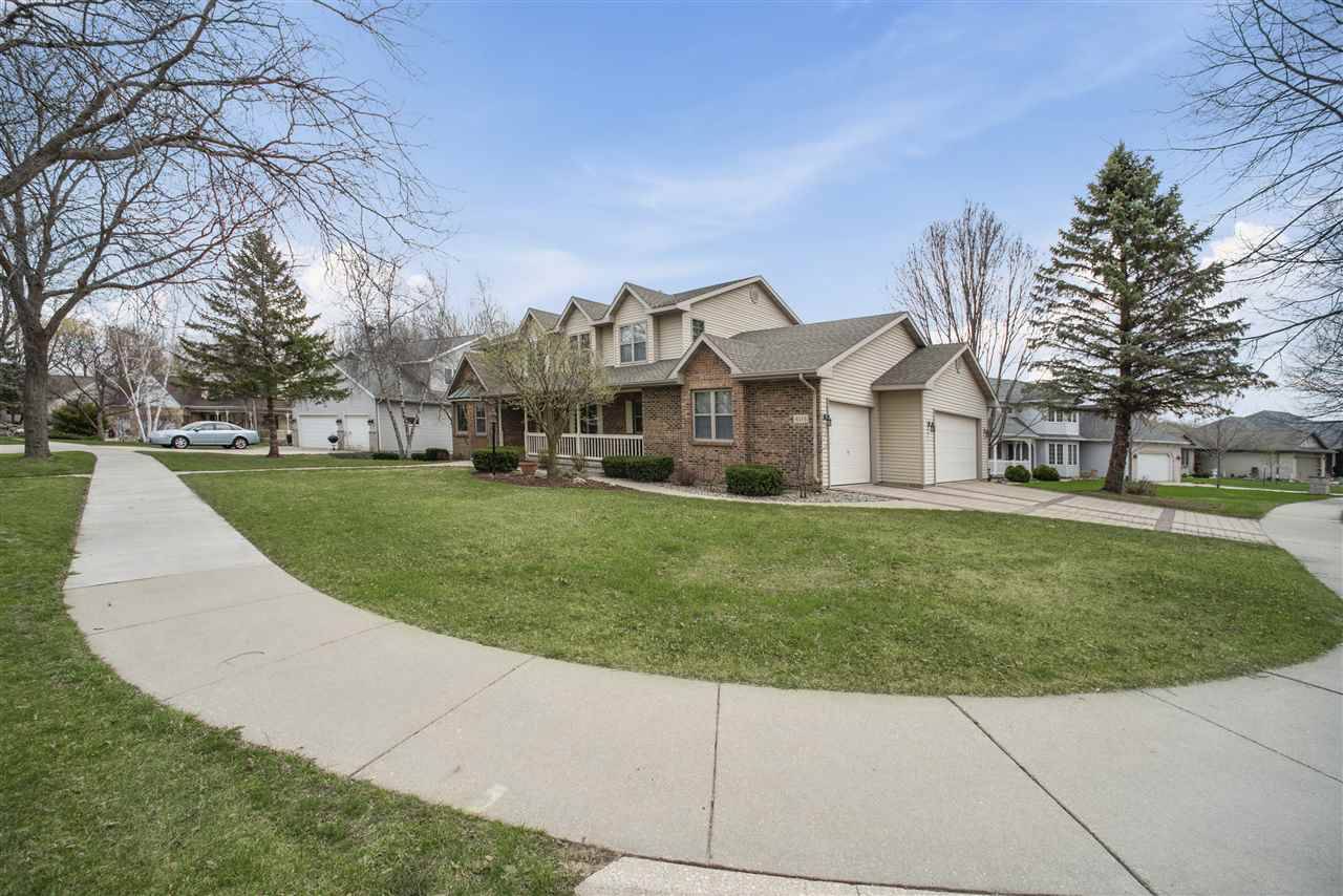 Madison, WI 53718,6113 Fairfax Ln