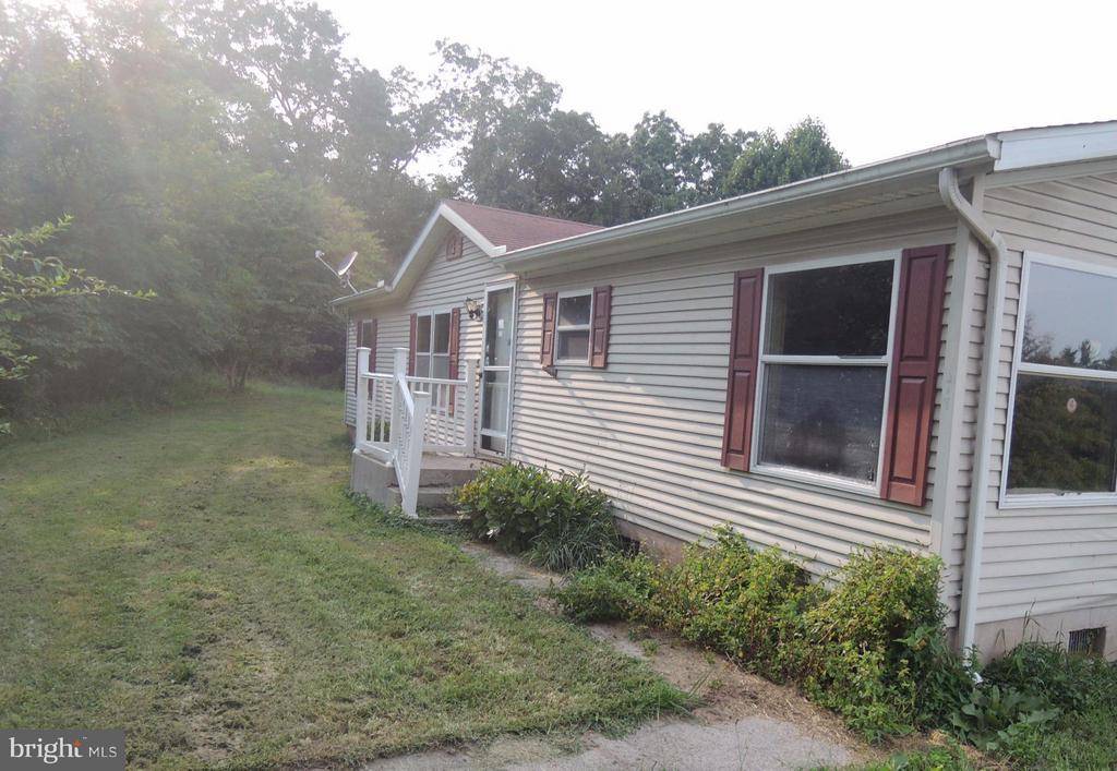 Berkeley Springs, WV 25411,218 CRONE RD