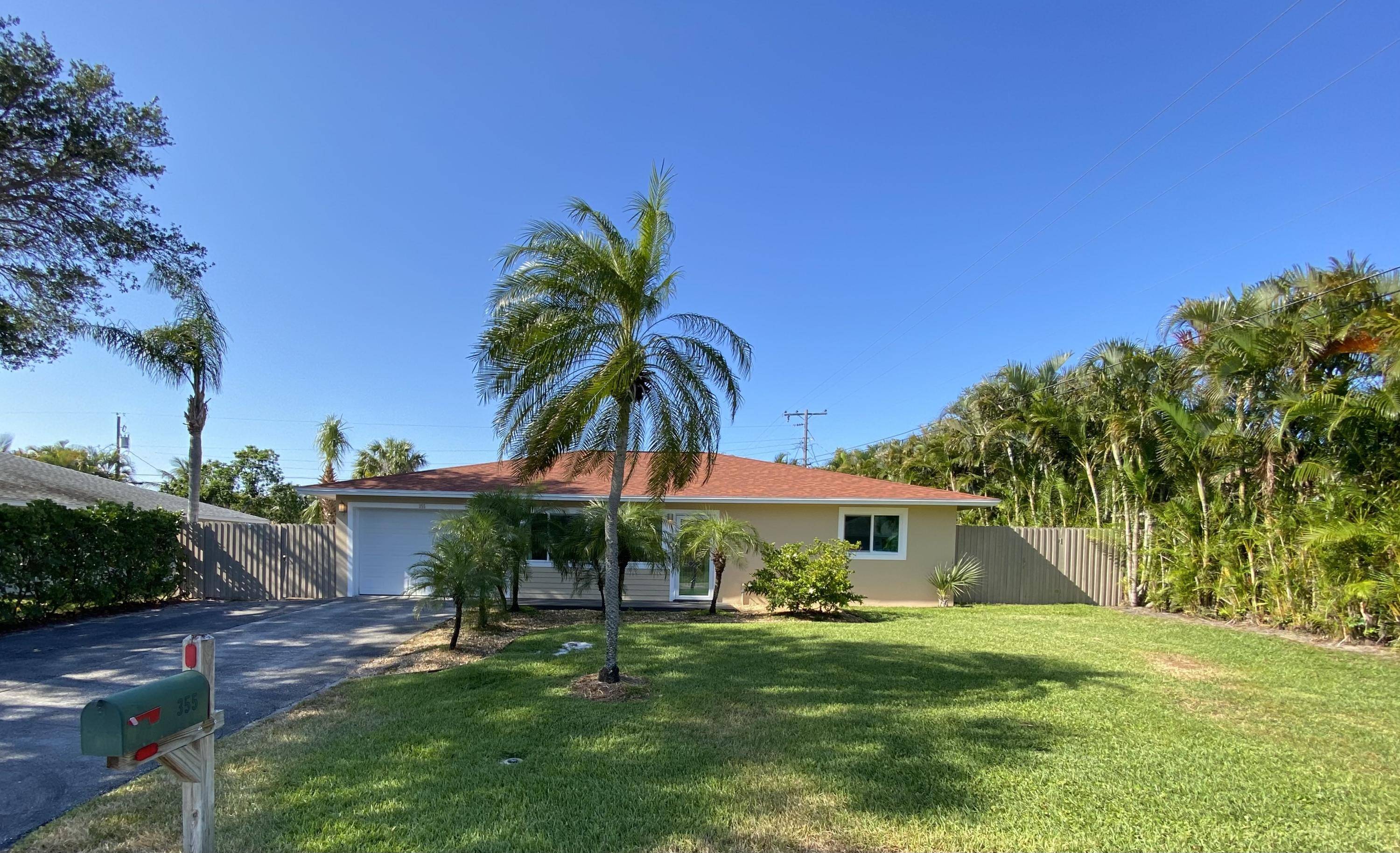 Tequesta, FL 33469,355 Church RD