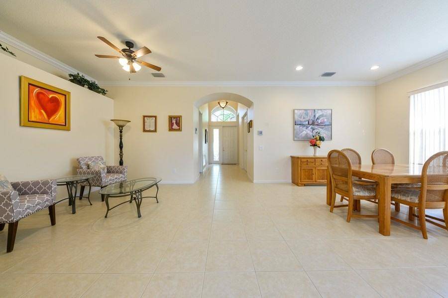 Lake Worth, FL 33467,8154 Sandpiper Glen DR