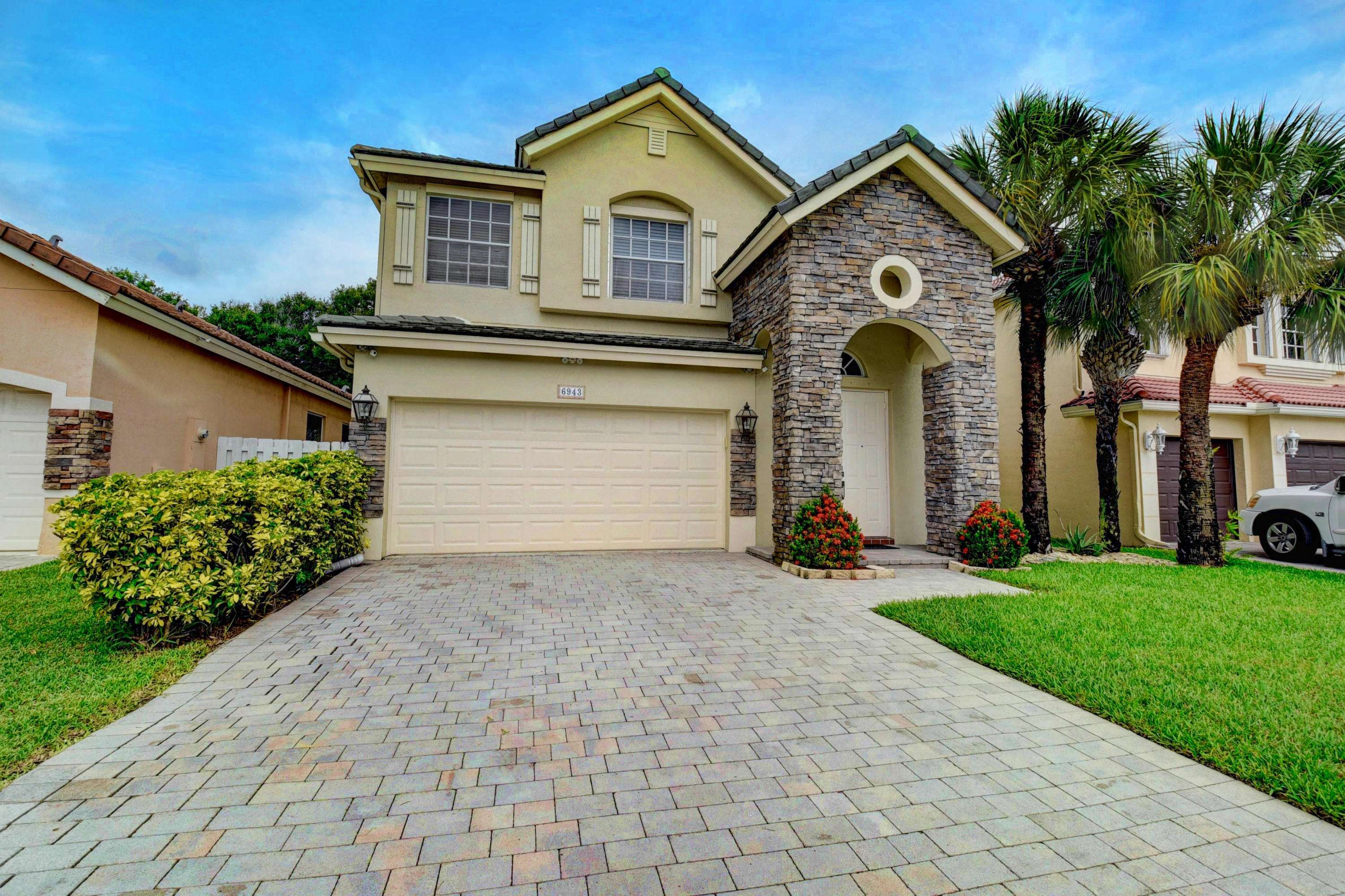 Lake Worth, FL 33462,6943 Spider Lily LN