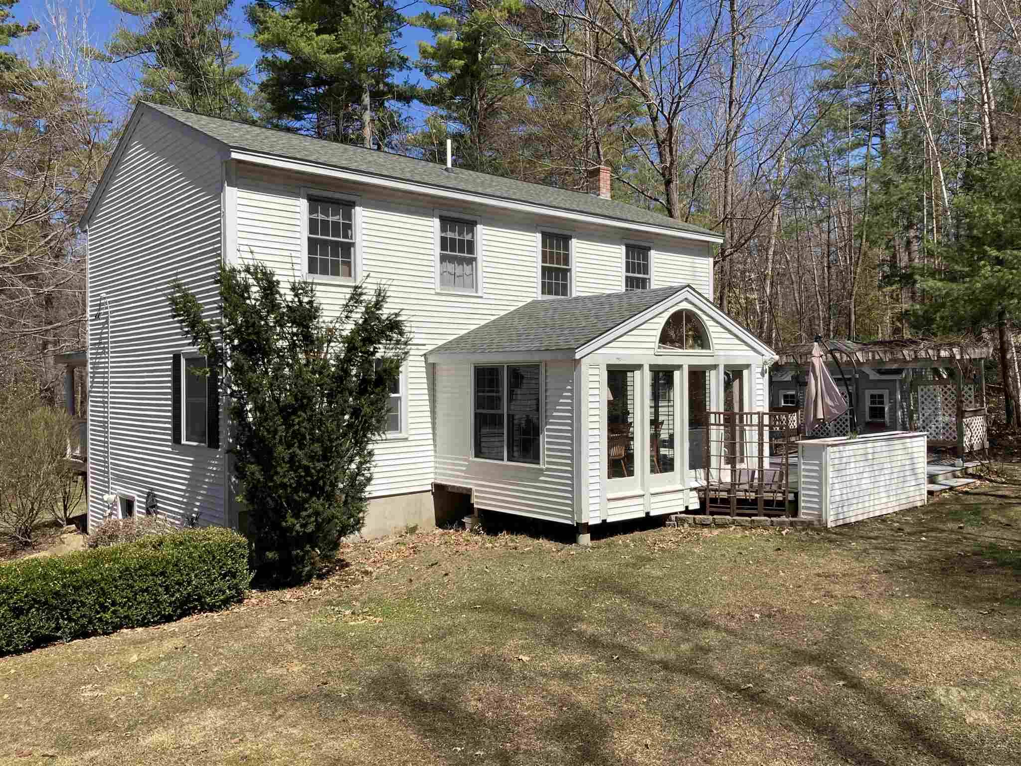 Pembroke, NH 03275,732 N Pembroke RD