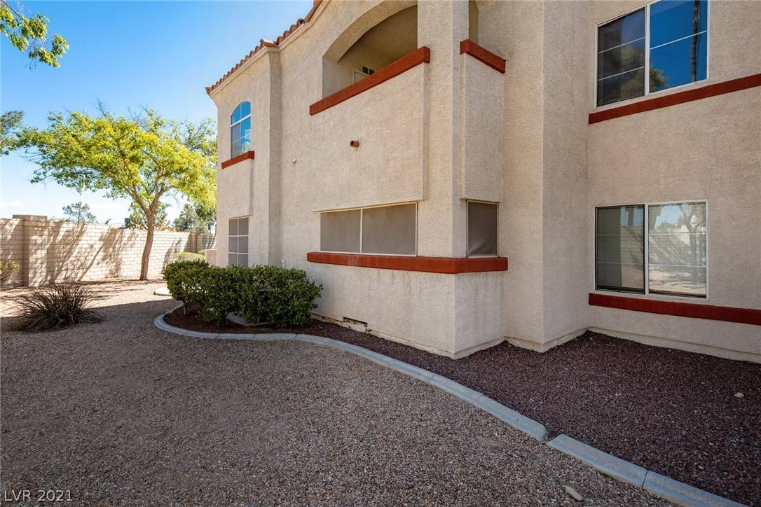 Las Vegas, NV 89145,8432 Running Deer Avenue #103