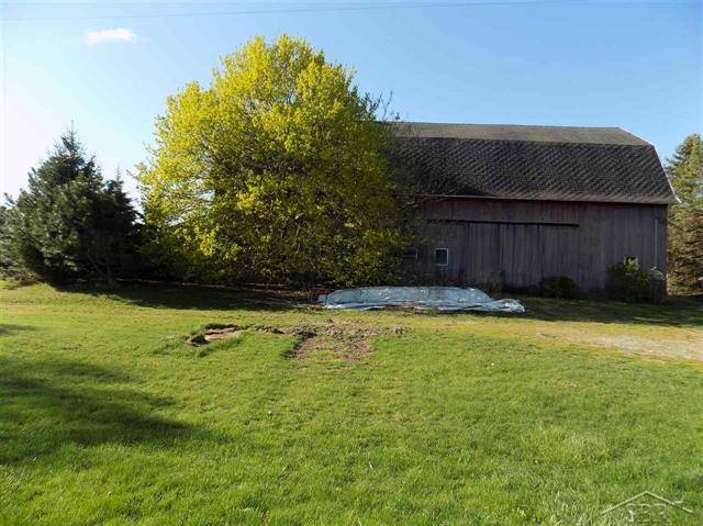 Blumfield Twp, MI 48601,9908 WADSWORTH