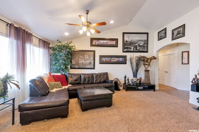 Santaquin, UT 84655,609 W COPPER LN S