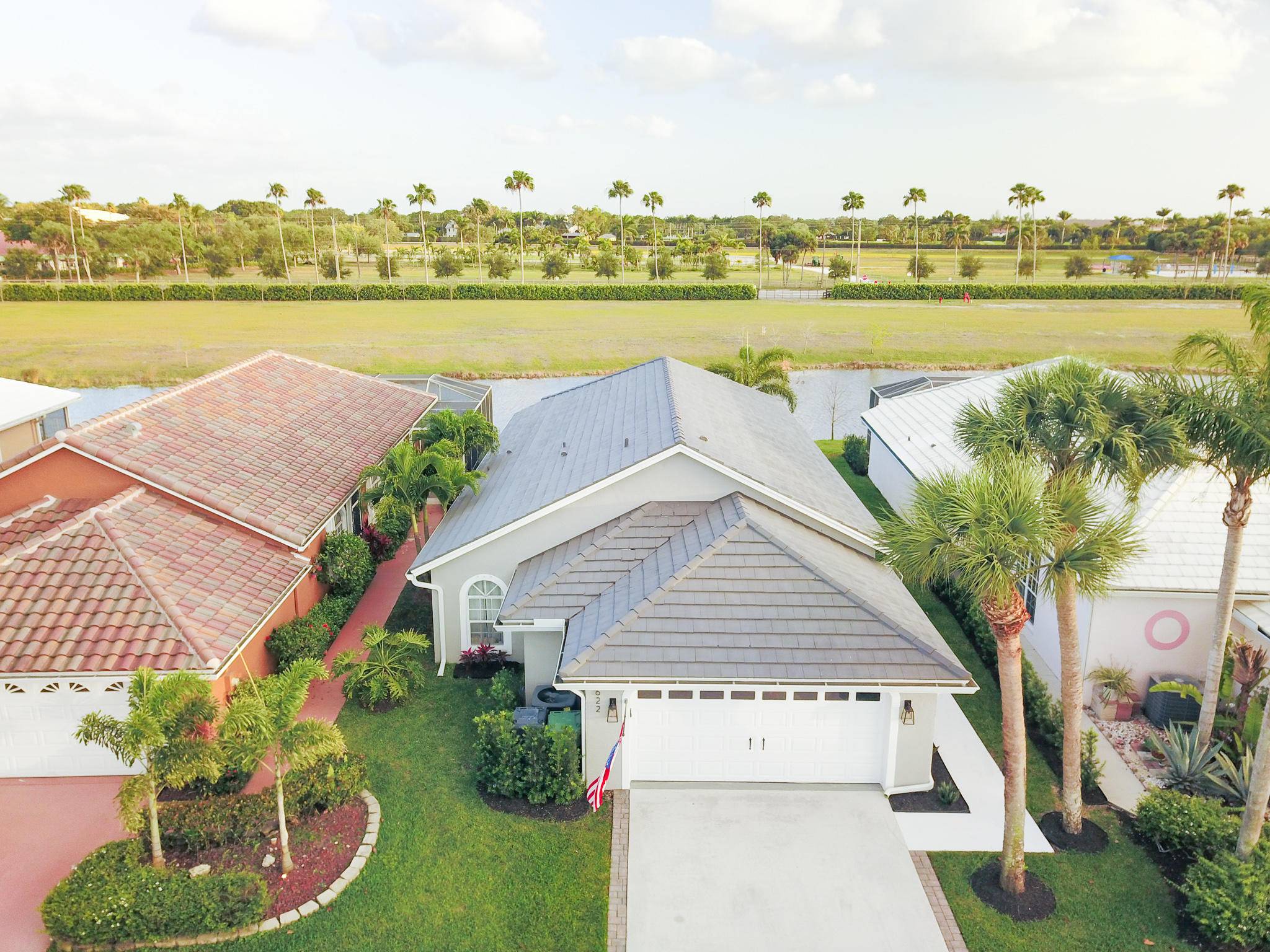 Wellington, FL 33414,2622 Country Golf DR