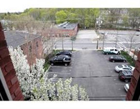Hudson, MA 01749,45 Main St #103