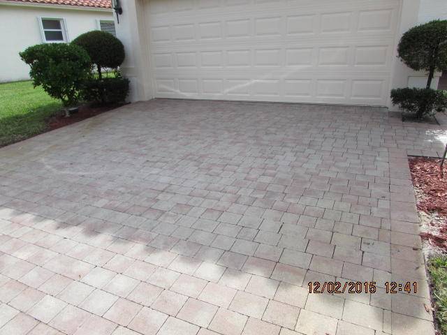 Port Saint Lucie, FL 34986,313 NW Shoreline CIR