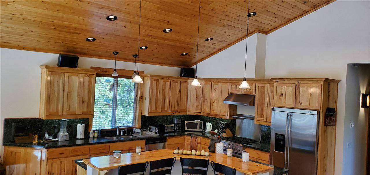 Tahoma, CA 96142,7046 Hilo Avenue