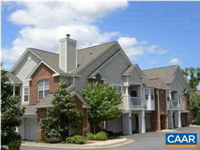 Charlottesville, VA 22901,925 DORCHESTER PL PL #302