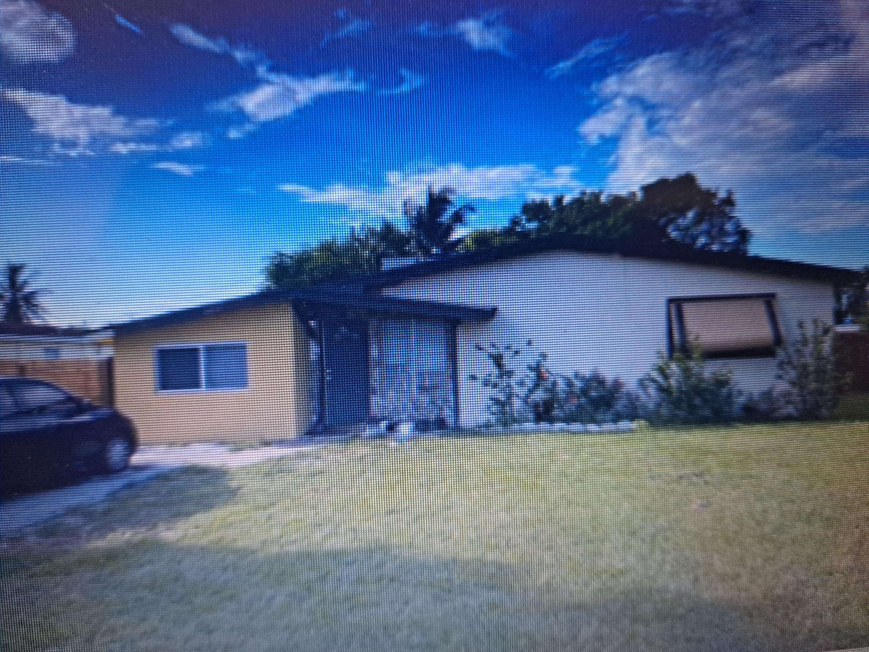 Greenacres, FL 33463,5637 S 38th ST