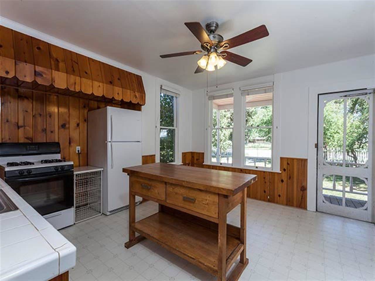 Sierraville, CA 96126,113/115 S Lincoln Street