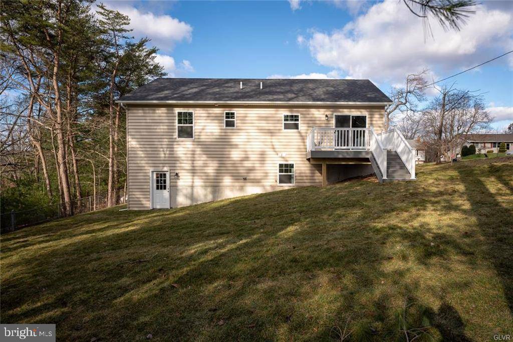 Palmerton, PA 18071,635 MILL ST