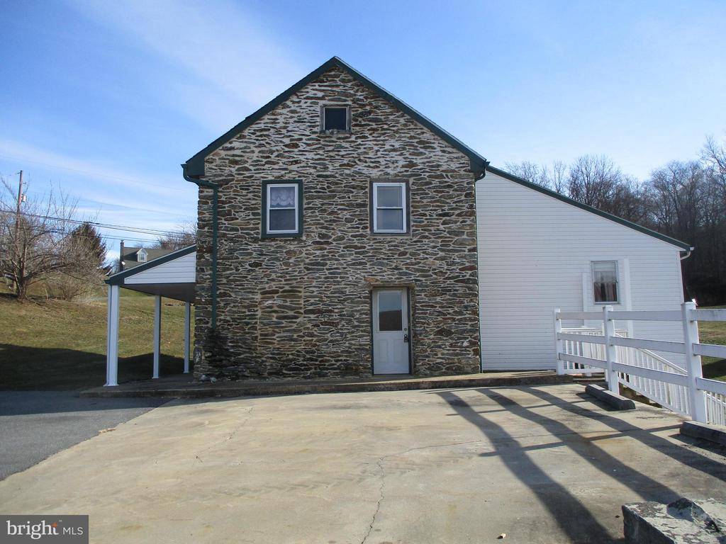 Holtwood, PA 17532,300 DOUTS HILL RD