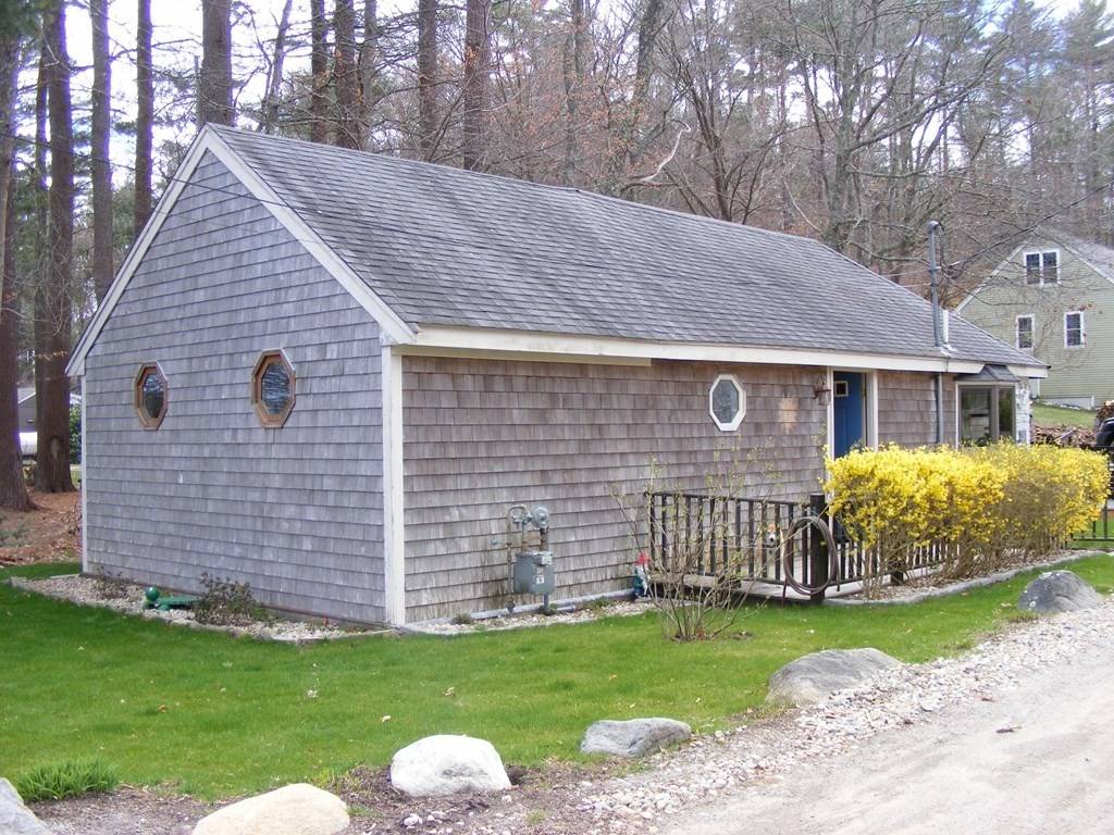 Hanson, MA 02341,254 Lakeside RD