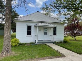 Avoca, WI 53506,107 S 6th St