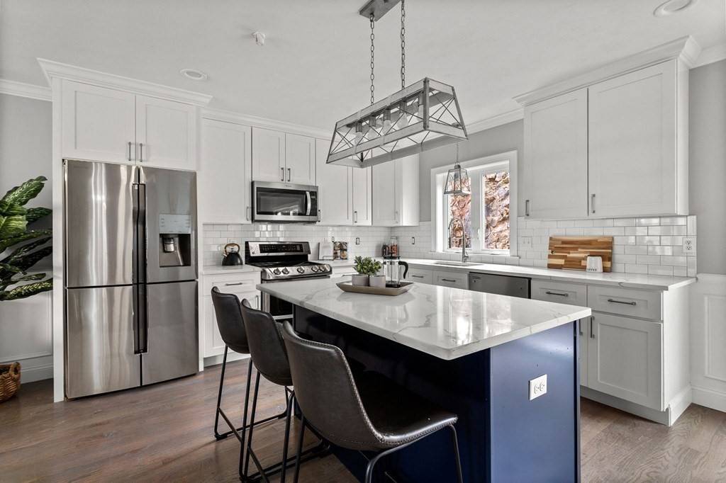 50 Des Moines #I2, Quincy, MA 02169