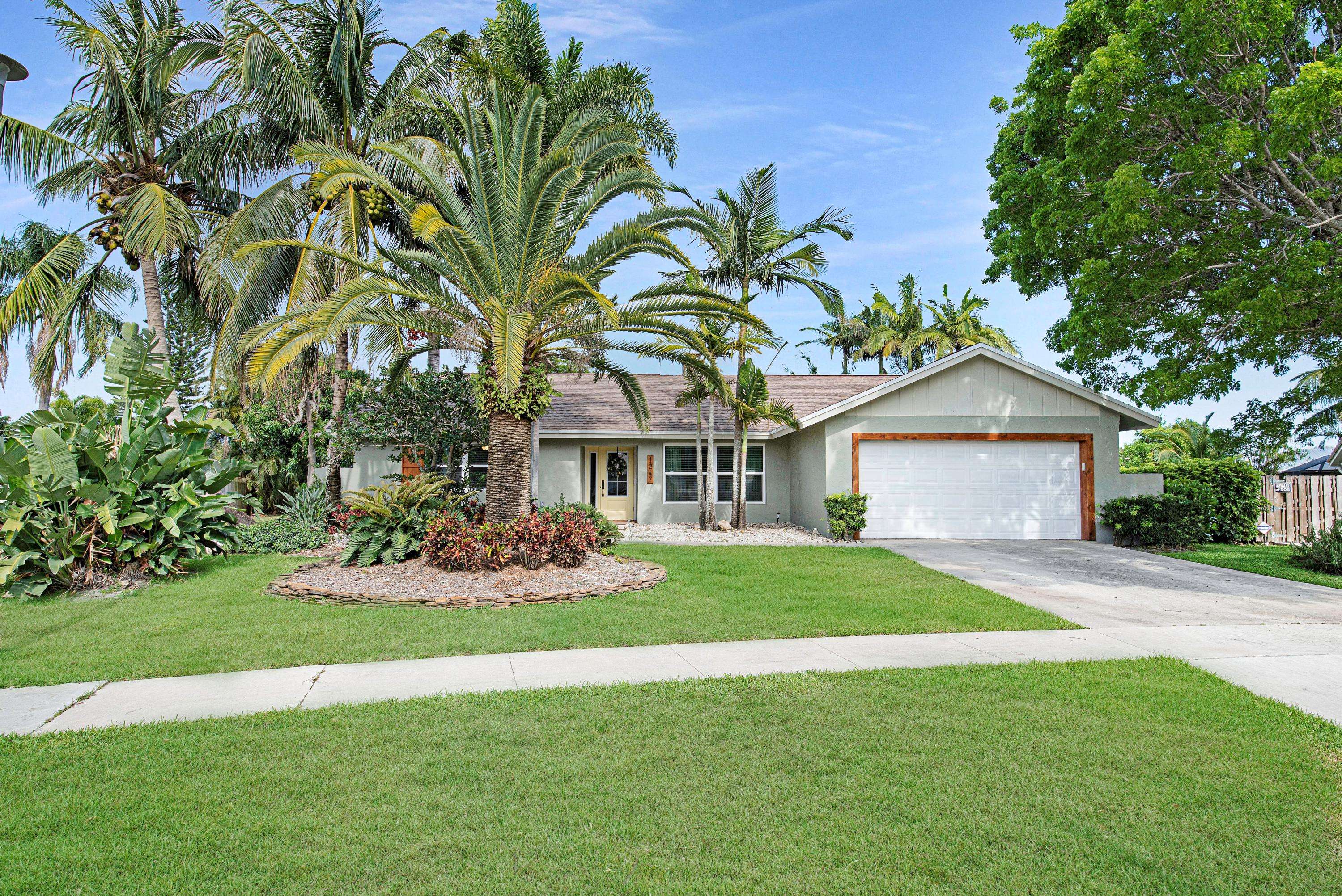 Wellington, FL 33414,1247 Pinetta CIR