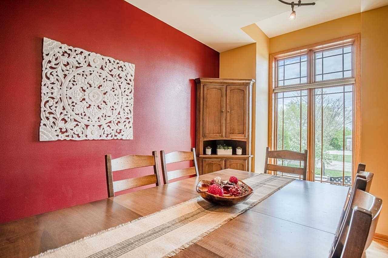 Middleton, WI 53562,7467 BLAZINGSTARS DR