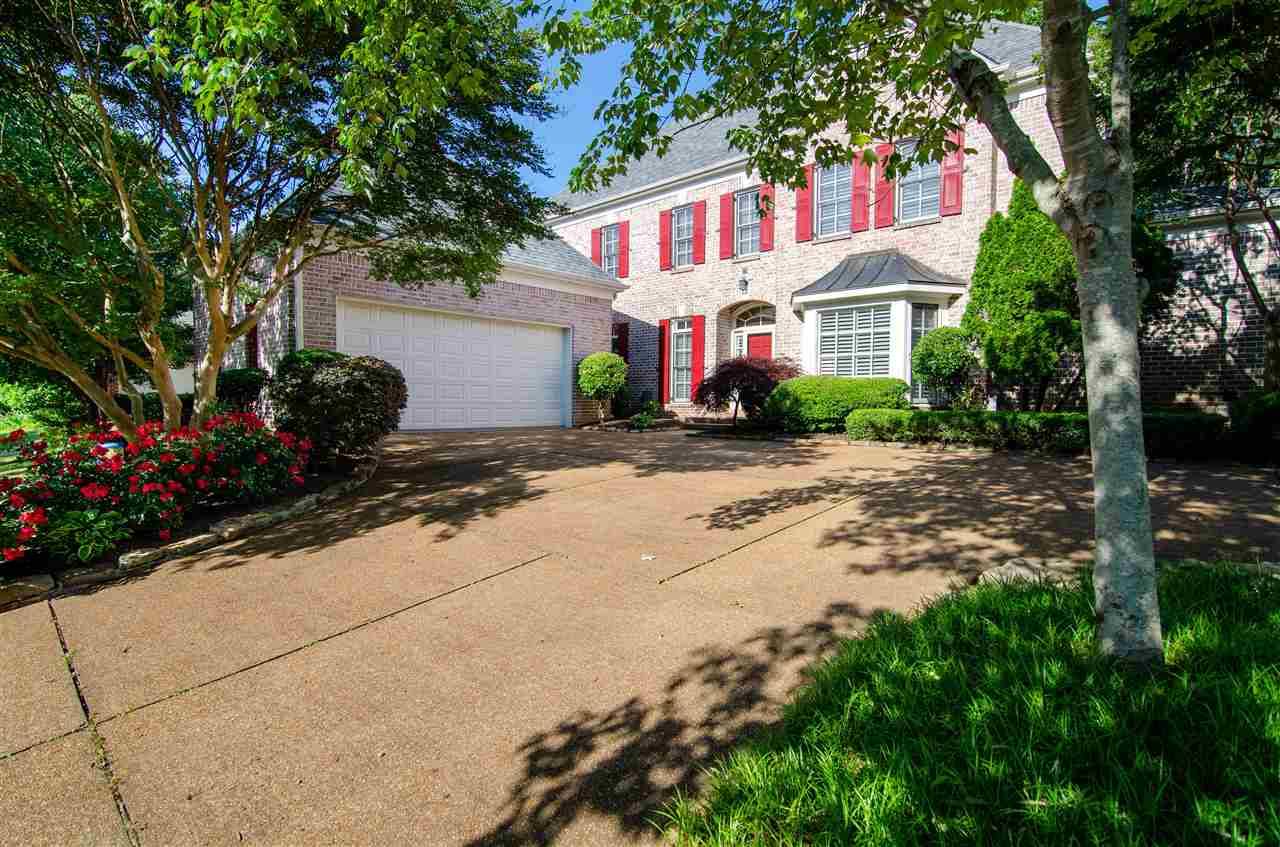 Memphis, TN 38117,226 N BRENRICH CV