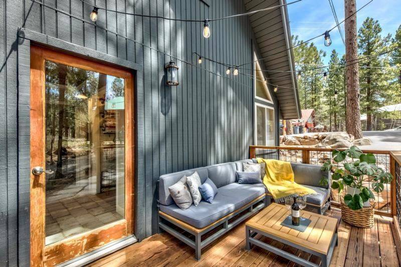 Truckee, CA 96161-1215,10146 Surrey Place