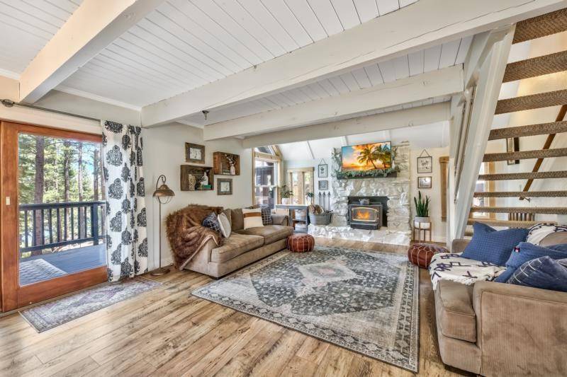 Truckee, CA 96161-1215,10146 Surrey Place