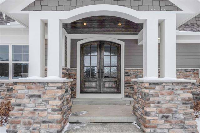 Jackson, MI 49201,4996 NANTUCKET DR