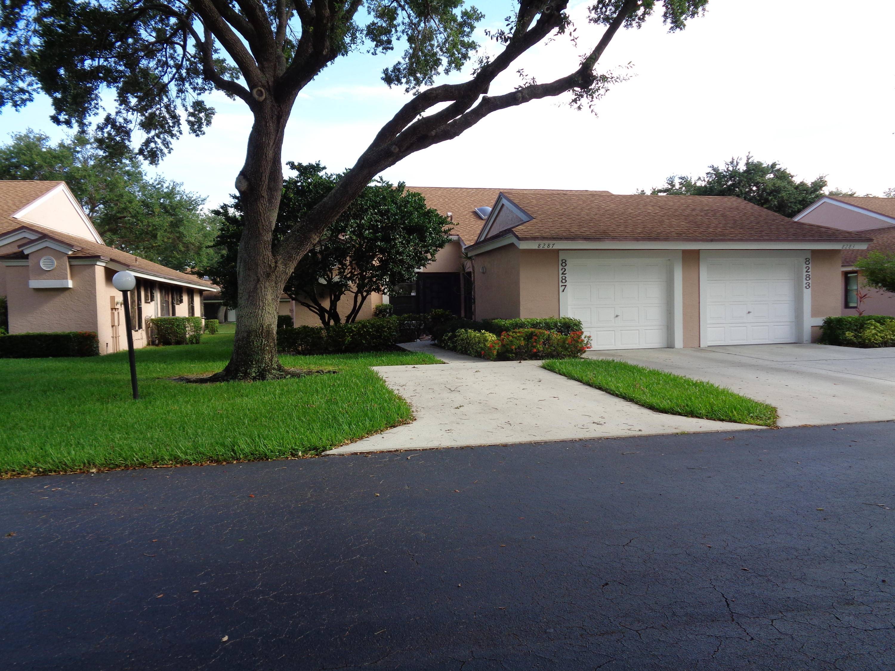 Boca Raton, FL 33496,8287 Sunlake DR A