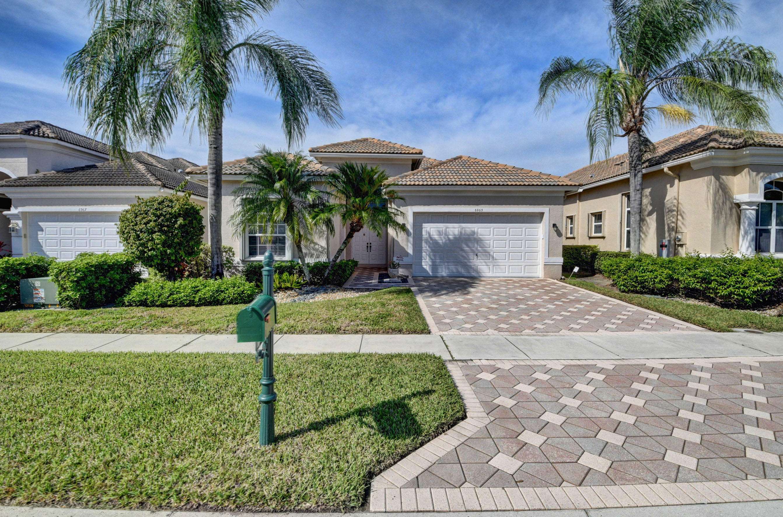 Boynton Beach, FL 33472,6963 Fairway Lakes DR