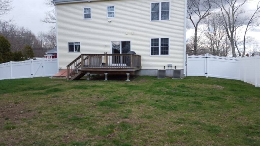 Attleboro, MA 02703,385 Handy St