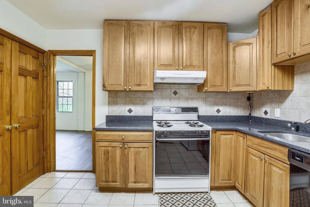 Bethesda, MD 20816,5301 WESTBARD CIRCLE #327