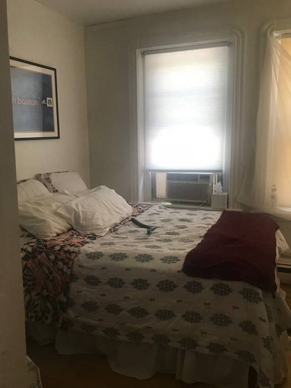 Boston, MA 02114,50 Joy #1L