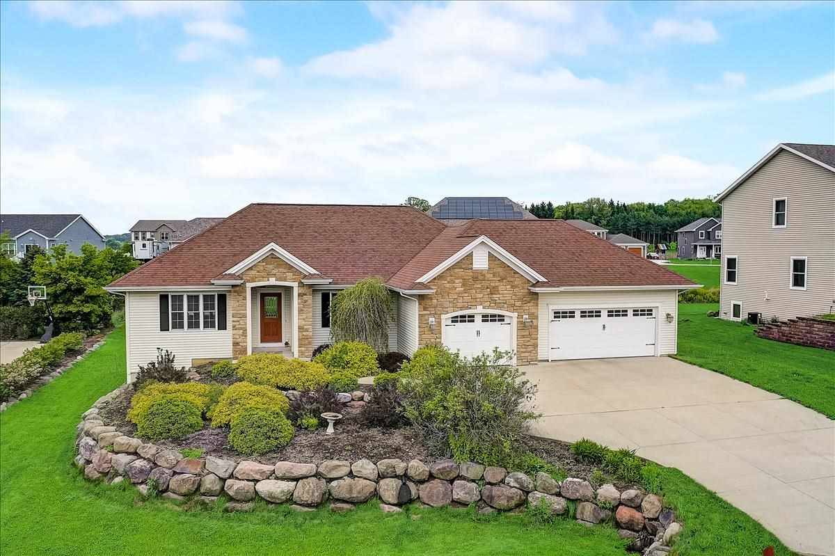 Lake Mills, WI 53551,W8244 Bridle Path