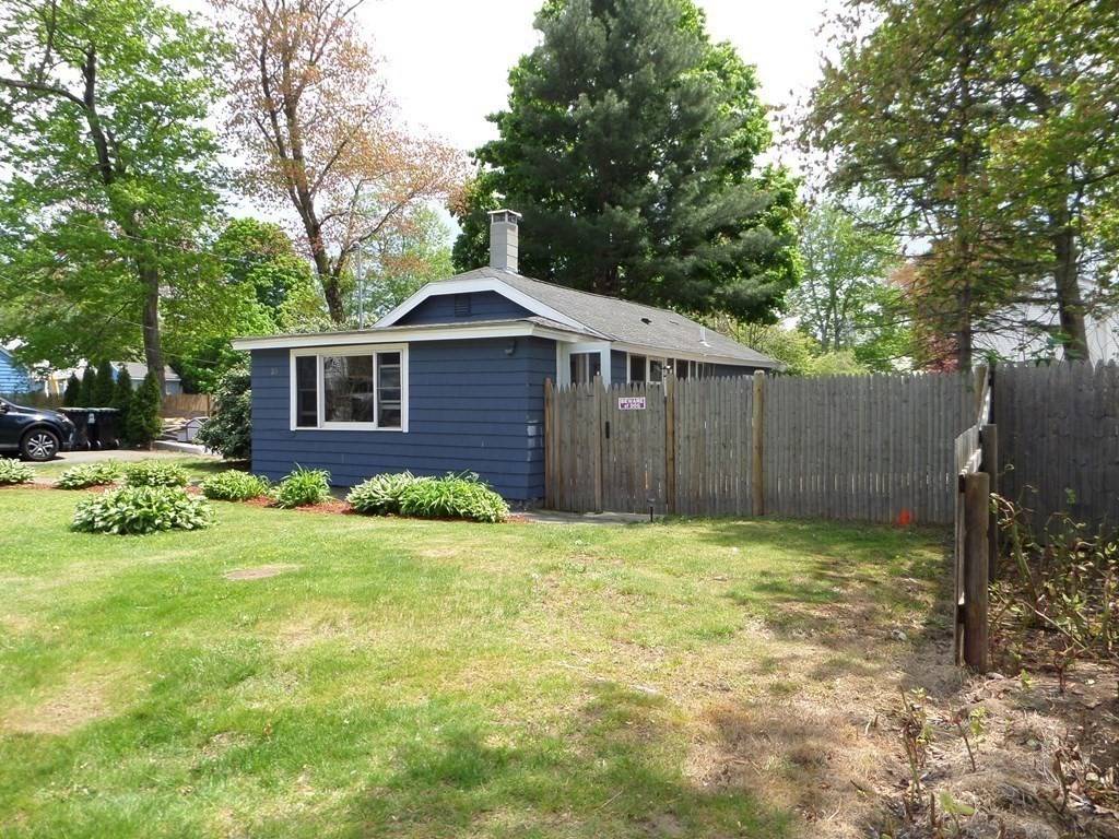 Norton, MA 02766,30 Mayflower RD