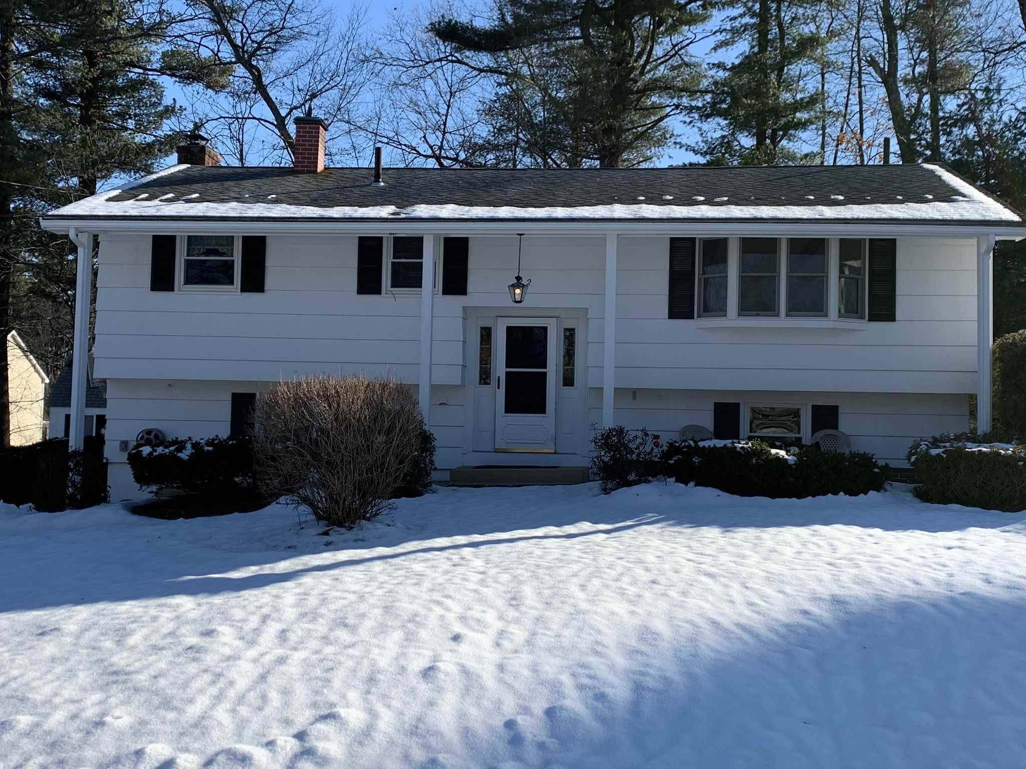 Nashua, NH 03062,22 Edinburgh DR