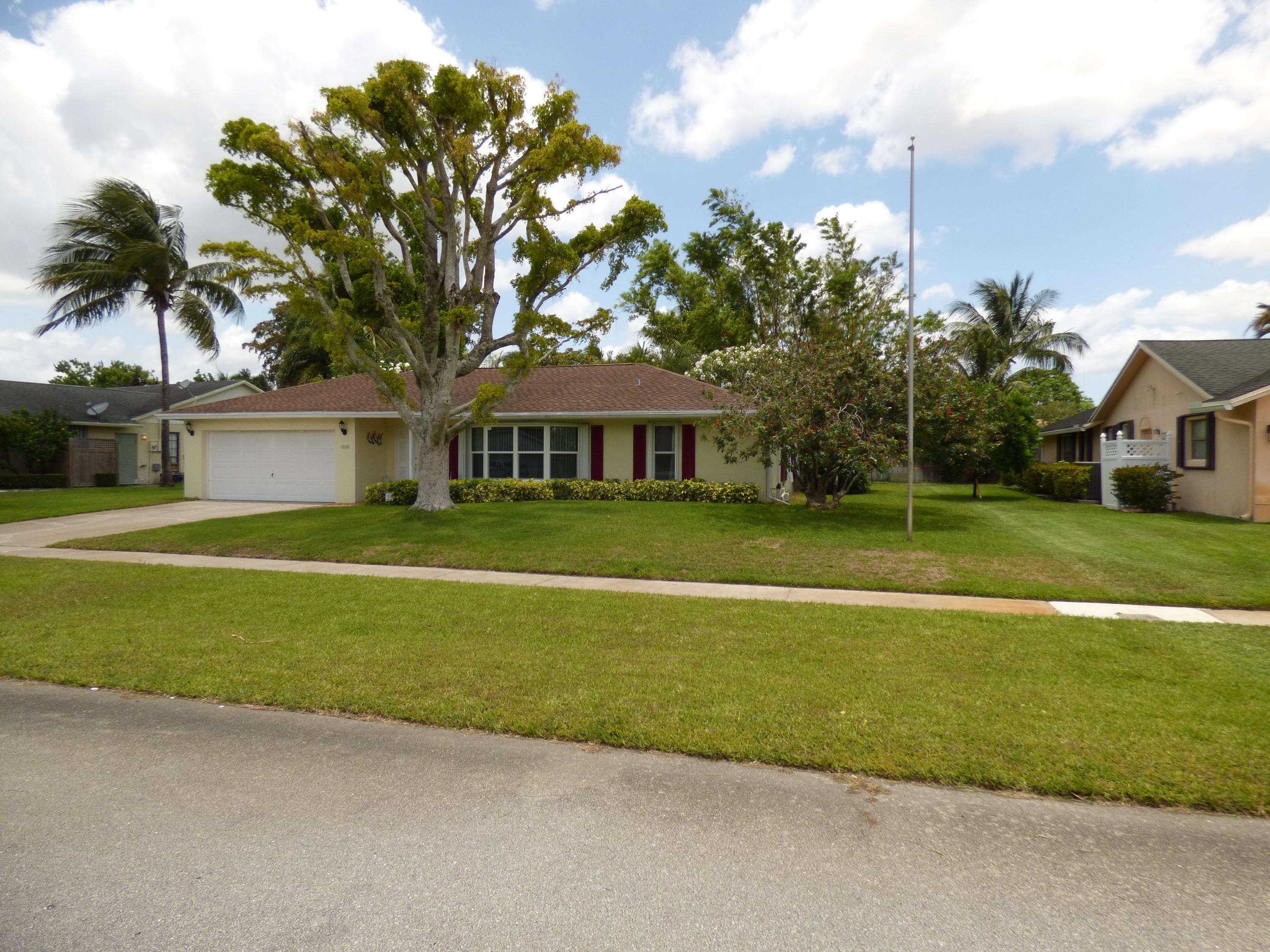 Wellington, FL 33414,1030 Hickory TRL