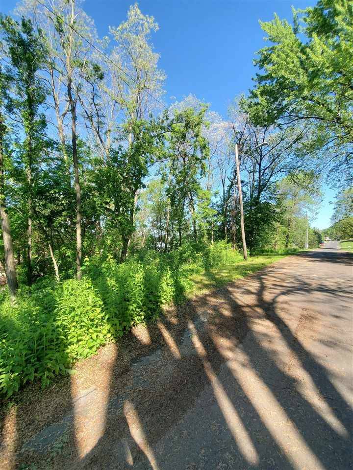 Genoa, WI 54632,0.15 Ac Malin St