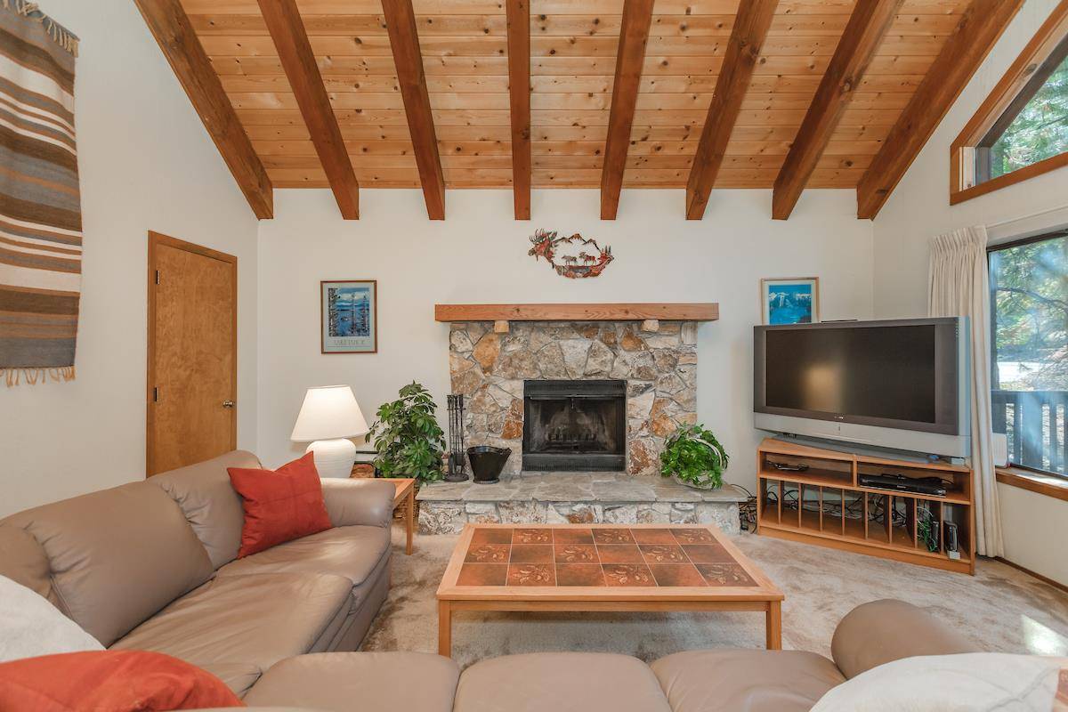 Tahoe Vista, CA 96148,1126 Regency Way
