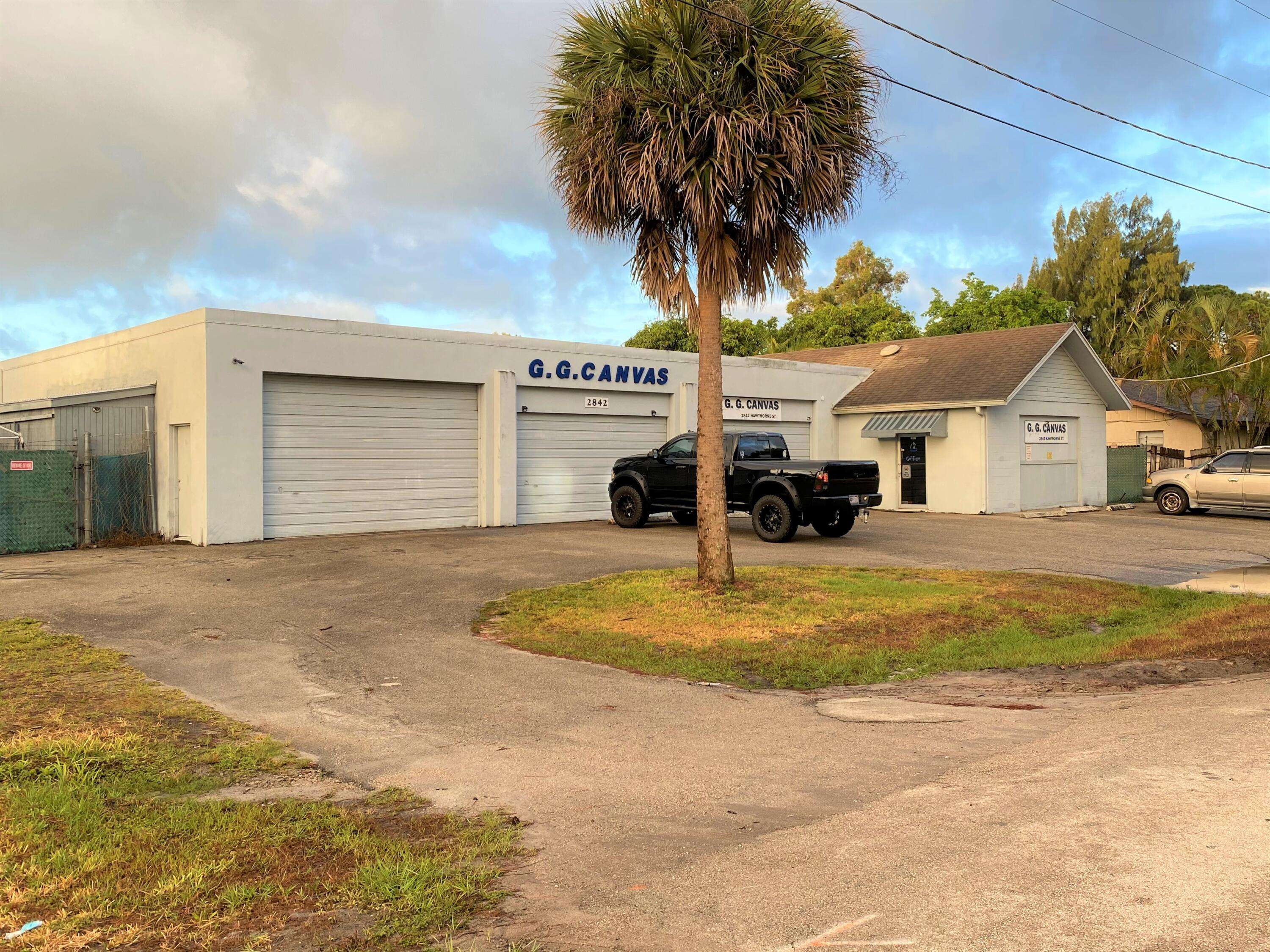 Stuart, FL 34997,2842 SE Hawthorne ST