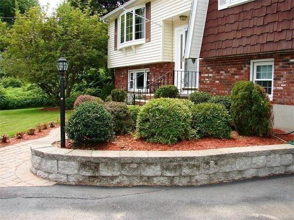 Tewksbury, MA 01876,30 Blacksmith Ln