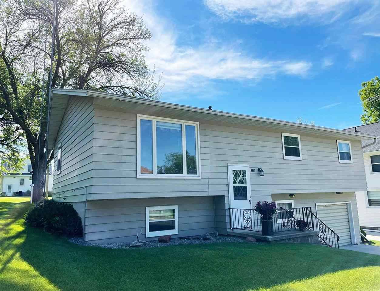 Cambria, WI 53923,318 Scott St