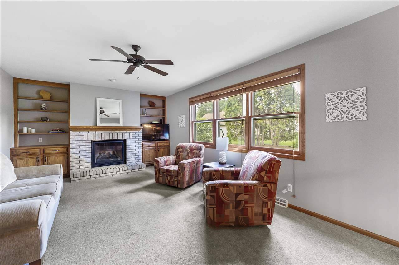 Madison, WI 53717,6 S Woodmont Cir