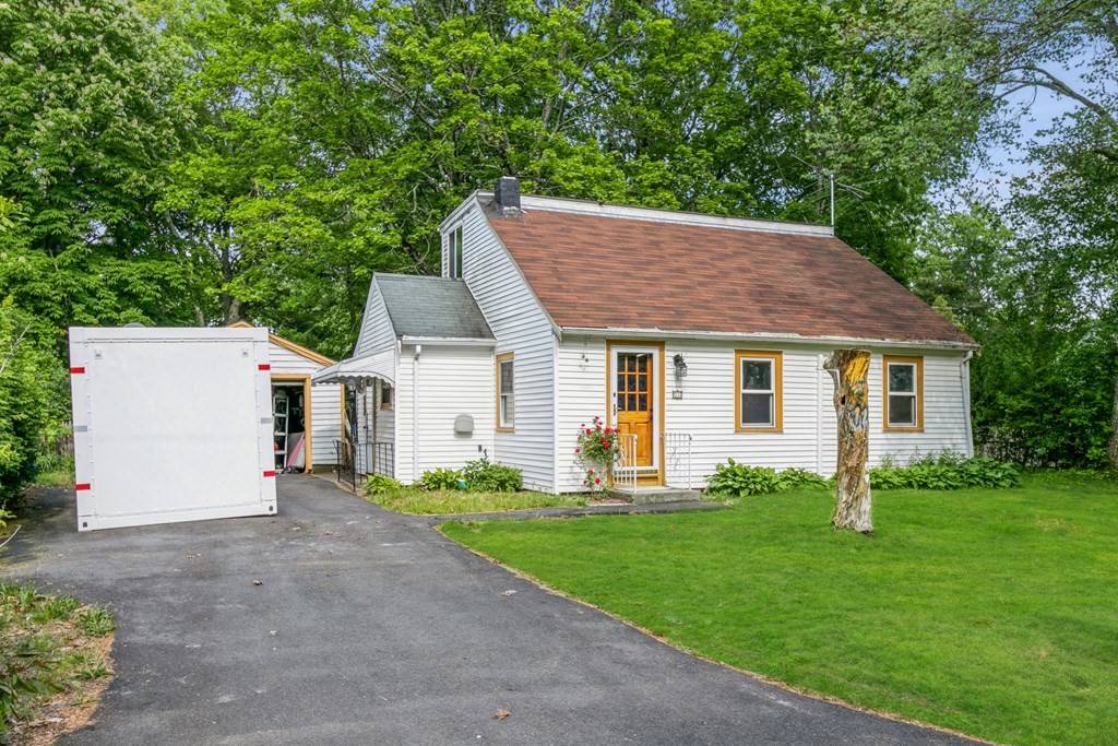 Stoughton, MA 02072,11 Elizabeth St