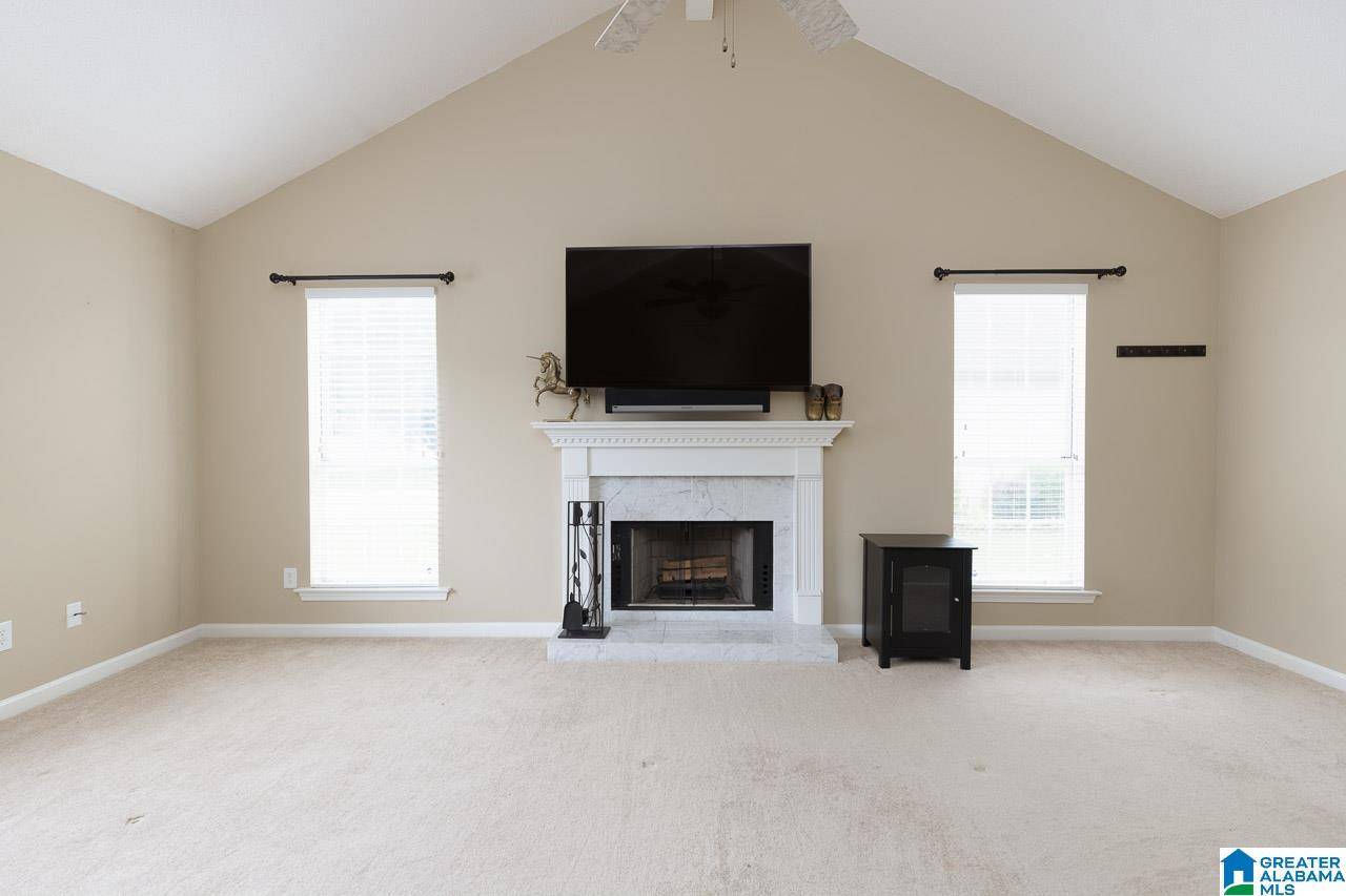 Birmingham, AL 35244,6039 RUSSET MEADOWS DRIVE