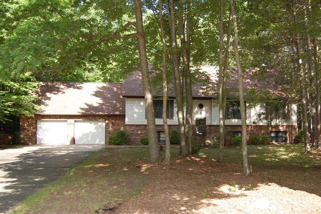 Canadian Lakes, MI 49346,6749 Beechnut Court