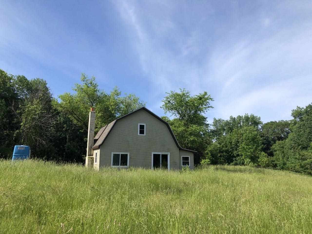 Eastman, WI 54626,58603 Oak Grove Ridge Rd