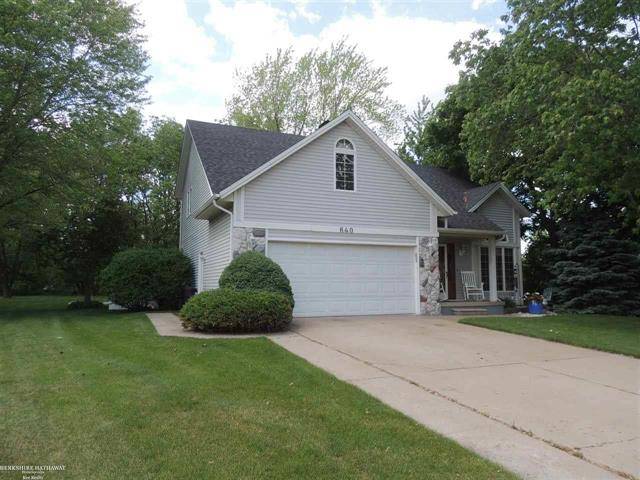 Almont, MI 48003,640 HEIM CT