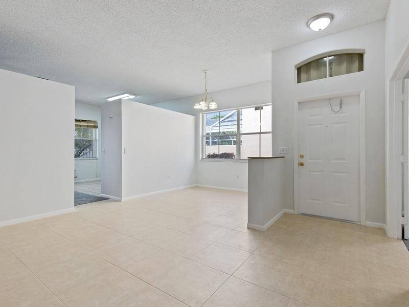 Lake Worth, FL 33467,7551 Oak Grove CIR