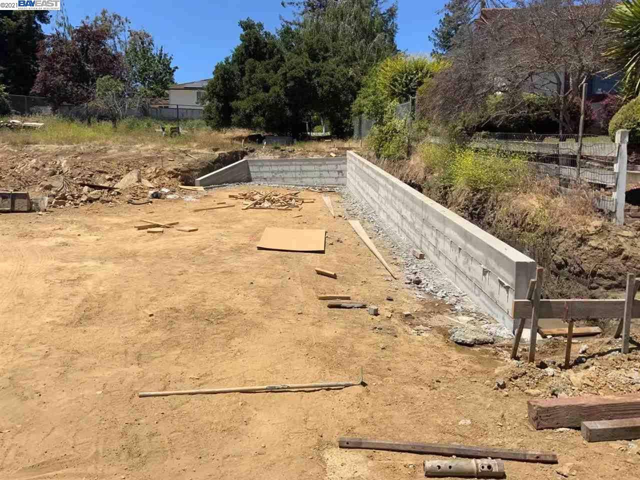 Castro Valley, CA 94546,4764-4 Mira Vista DR