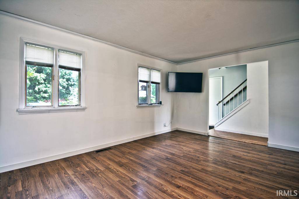 Elkhart, IN 46514-4944,54274 Blair Court